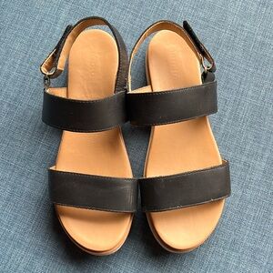 Nisolo Go-To Flatform Sandal size 9